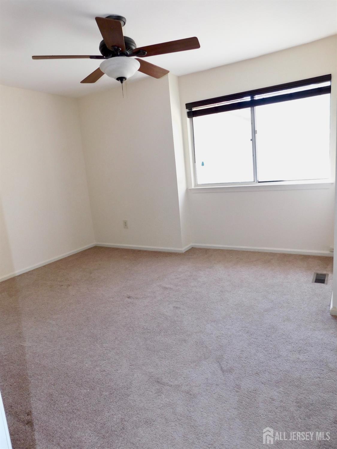 66 Chatham Court East Windsor NJ 08520