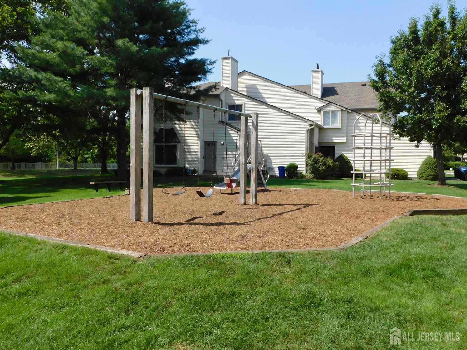 66 Chatham Court East Windsor NJ 08520