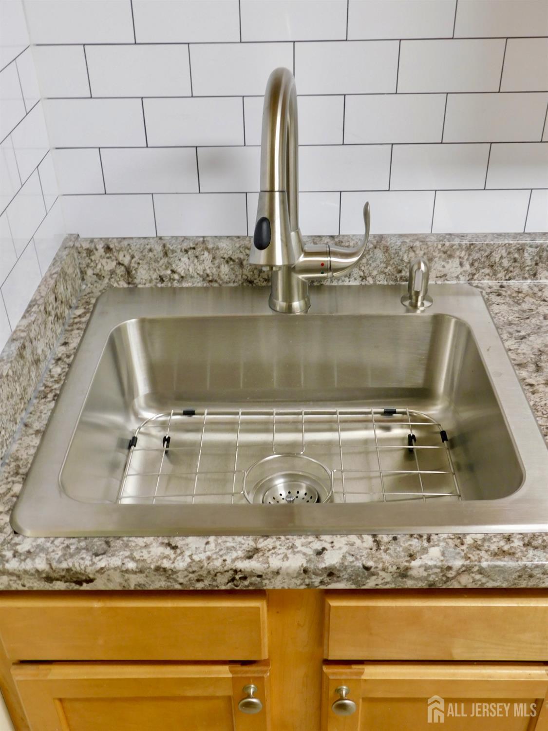 66 Chatham Court East Windsor NJ 08520