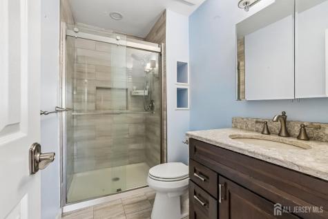 293 Bromley Place East Brunswick NJ 08816