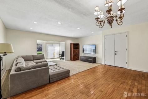 293 Bromley Place East Brunswick NJ 08816