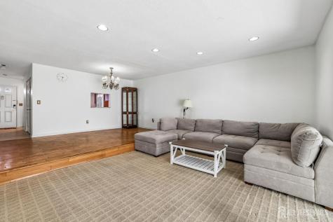 293 Bromley Place East Brunswick NJ 08816