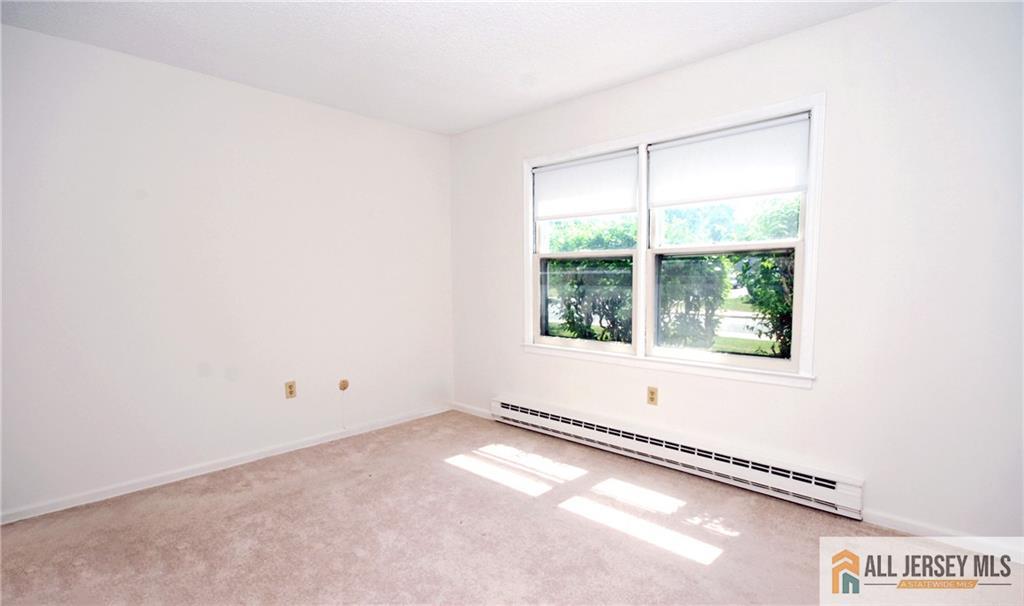 220 Manchester Lane Monroe NJ 08831