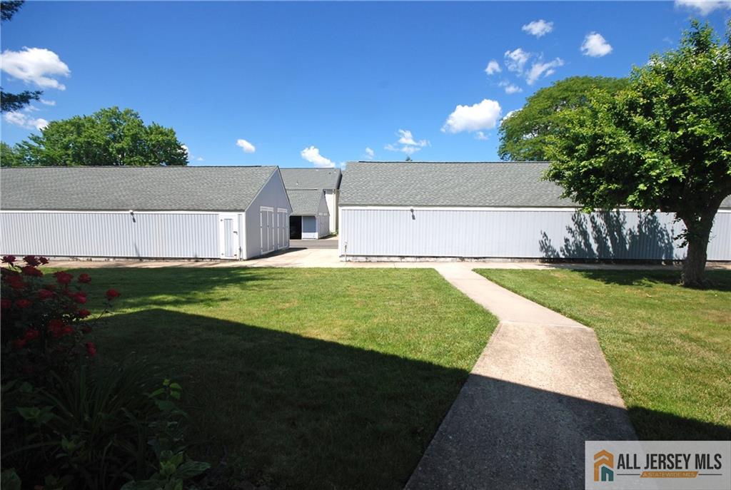 220 Manchester Lane Monroe NJ 08831