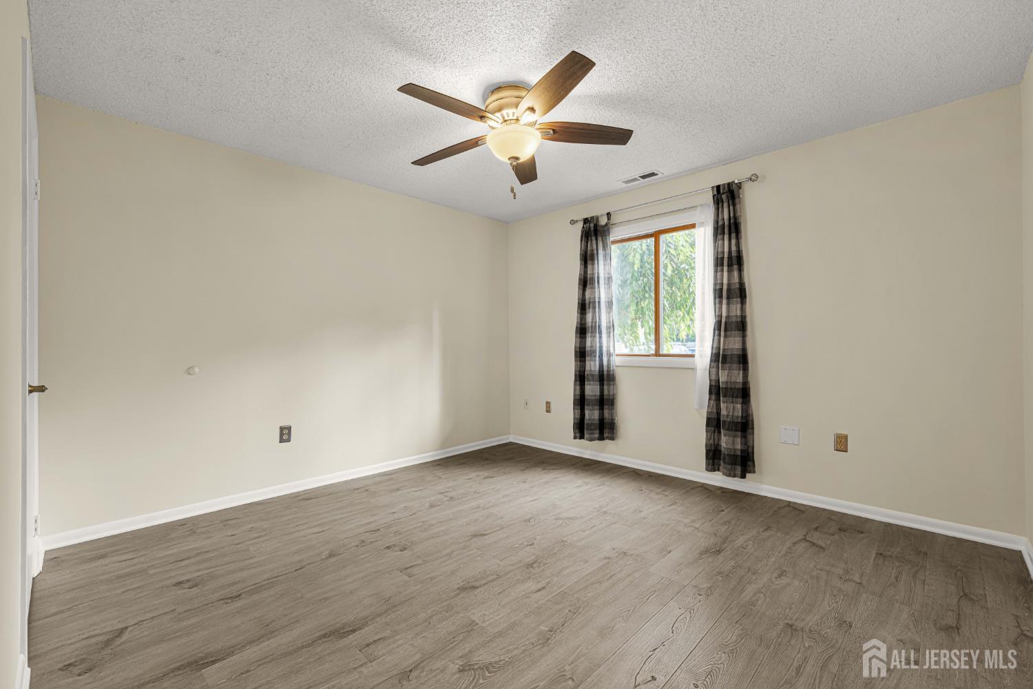 1907 Ravens Crest Drive Plainsboro NJ 08536