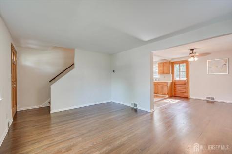 109 Newman Street Metuchen NJ 08840