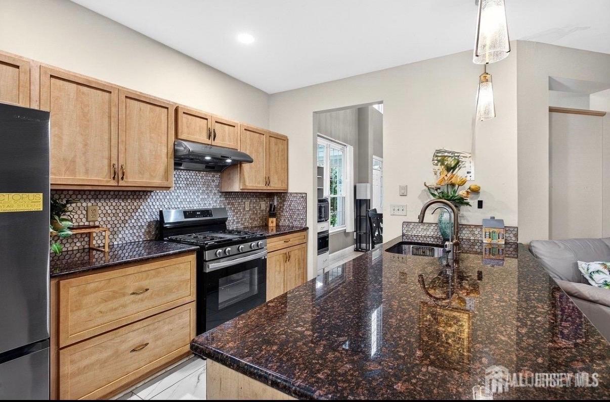 64 Ashford Drive Plainsboro NJ 08536