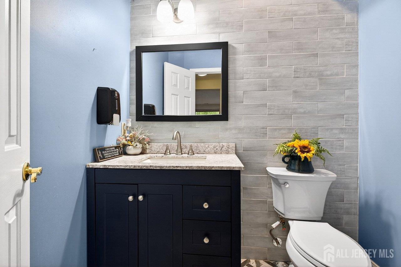 64 Ashford Drive Plainsboro NJ 08536