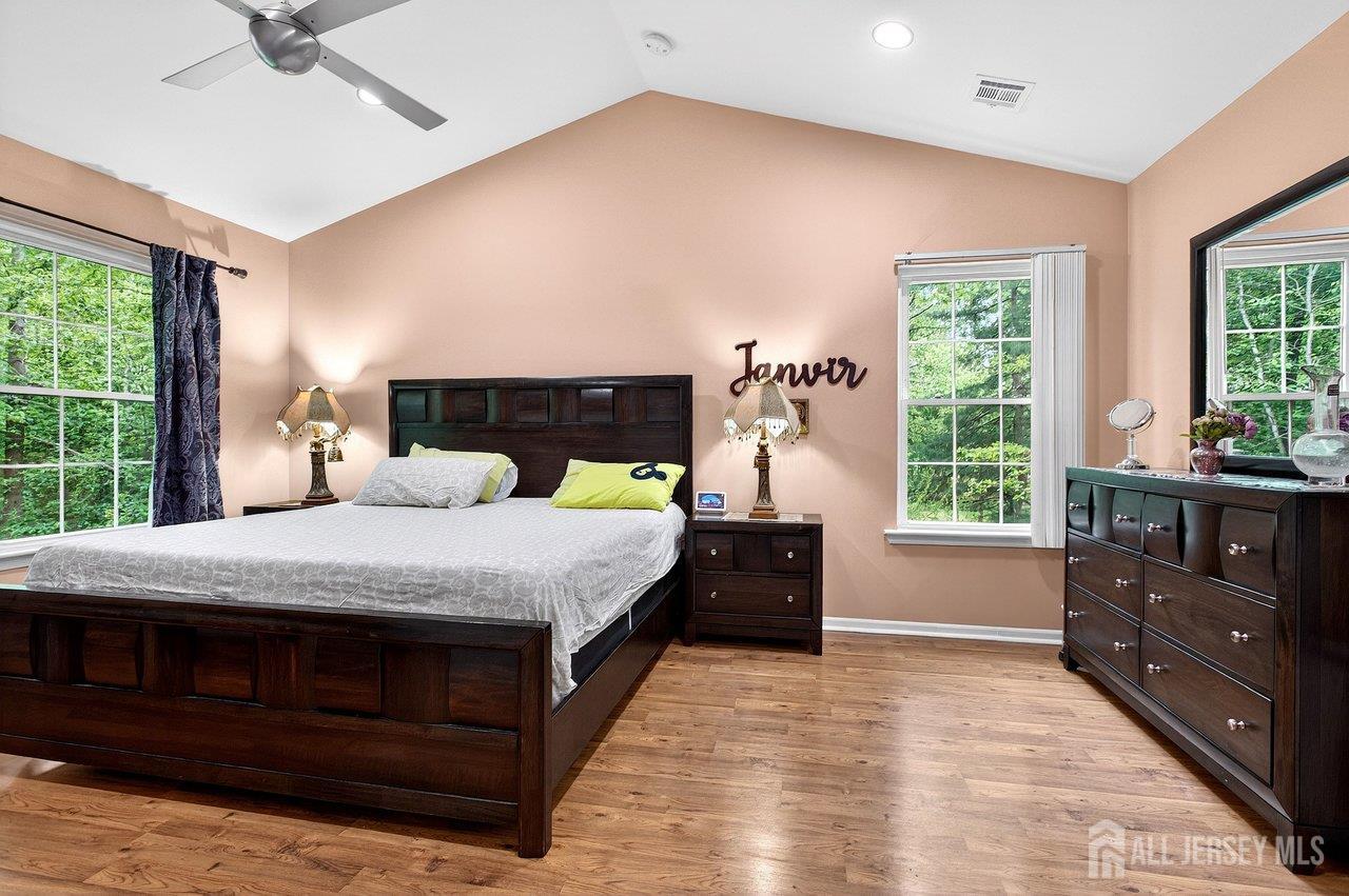 64 Ashford Drive Plainsboro NJ 08536