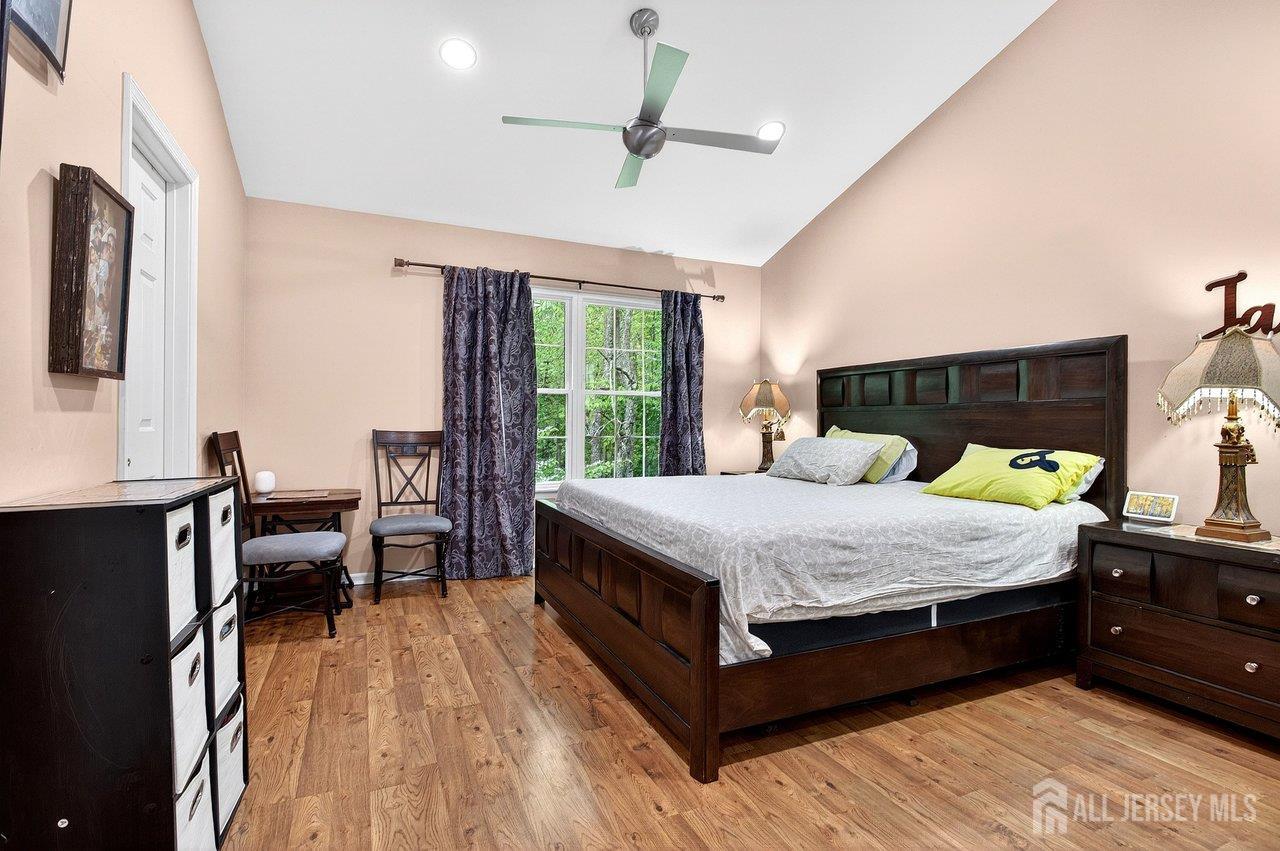 64 Ashford Drive Plainsboro NJ 08536