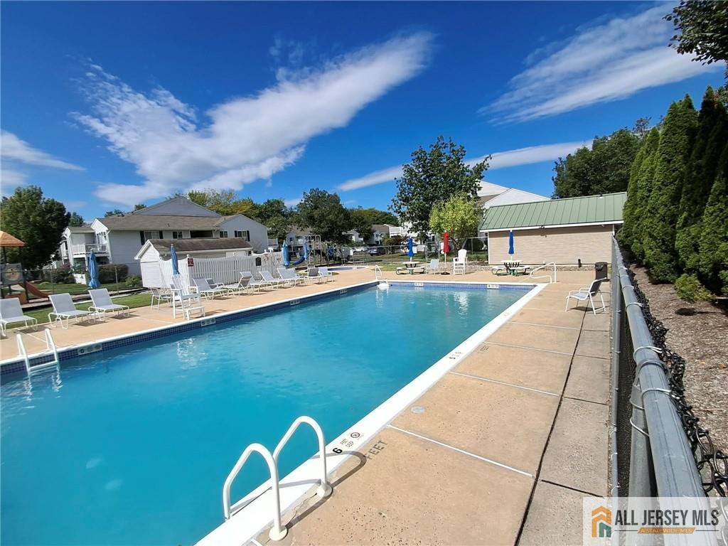 26 Larkspur Court Bedminster NJ 07921