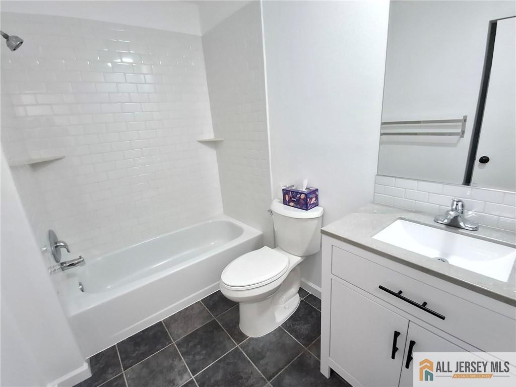 26 Larkspur Court Bedminster NJ 07921