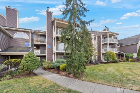 208 Blew Court East Brunswick NJ 08816