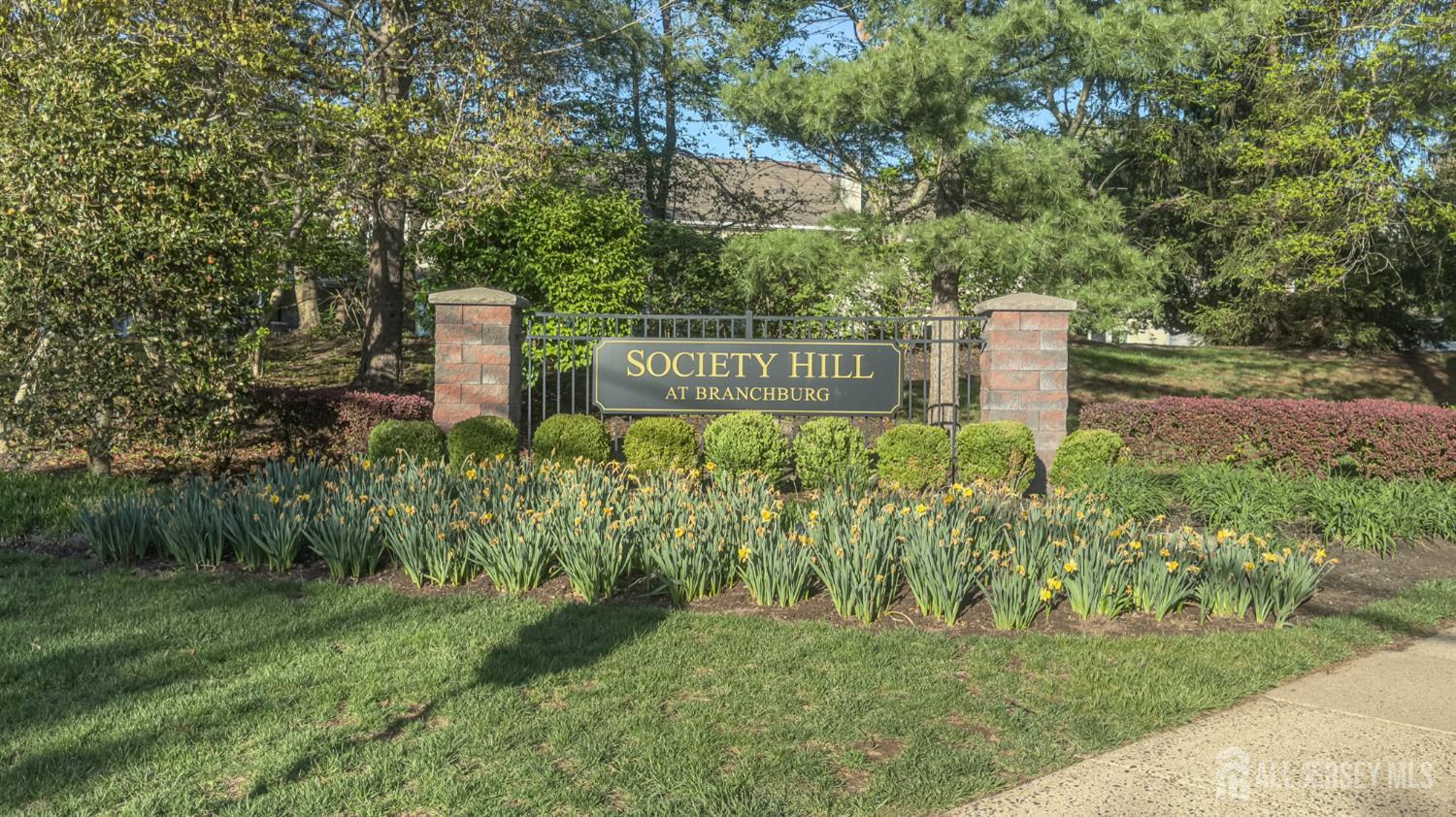 1514 Longley Court Branchburg NJ 08876