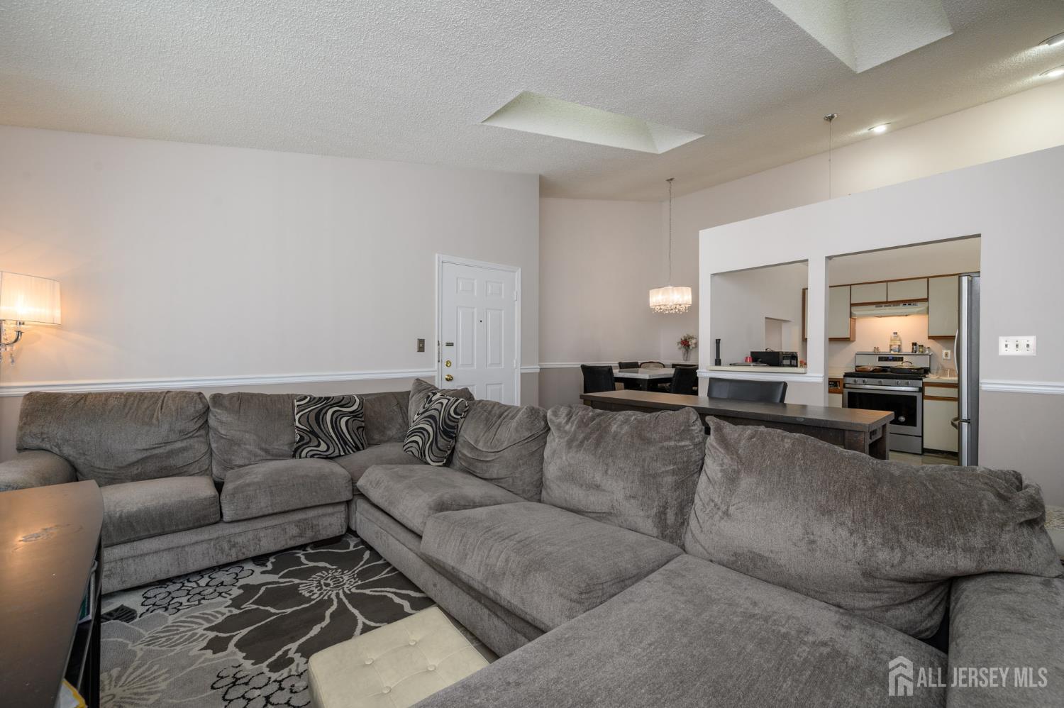 1514 Longley Court Branchburg NJ 08876