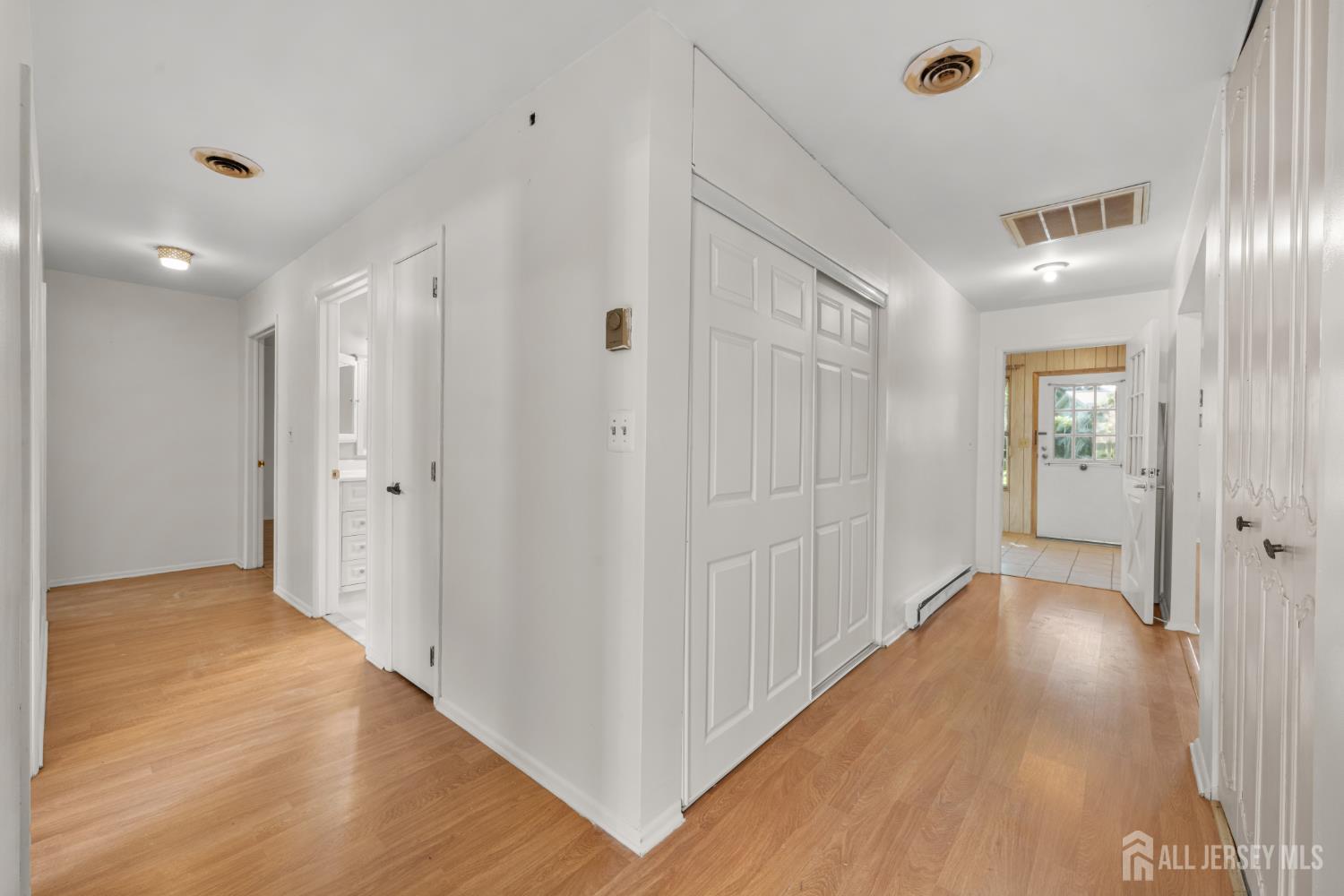 106 Buckingham Drive Manchester NJ 08759