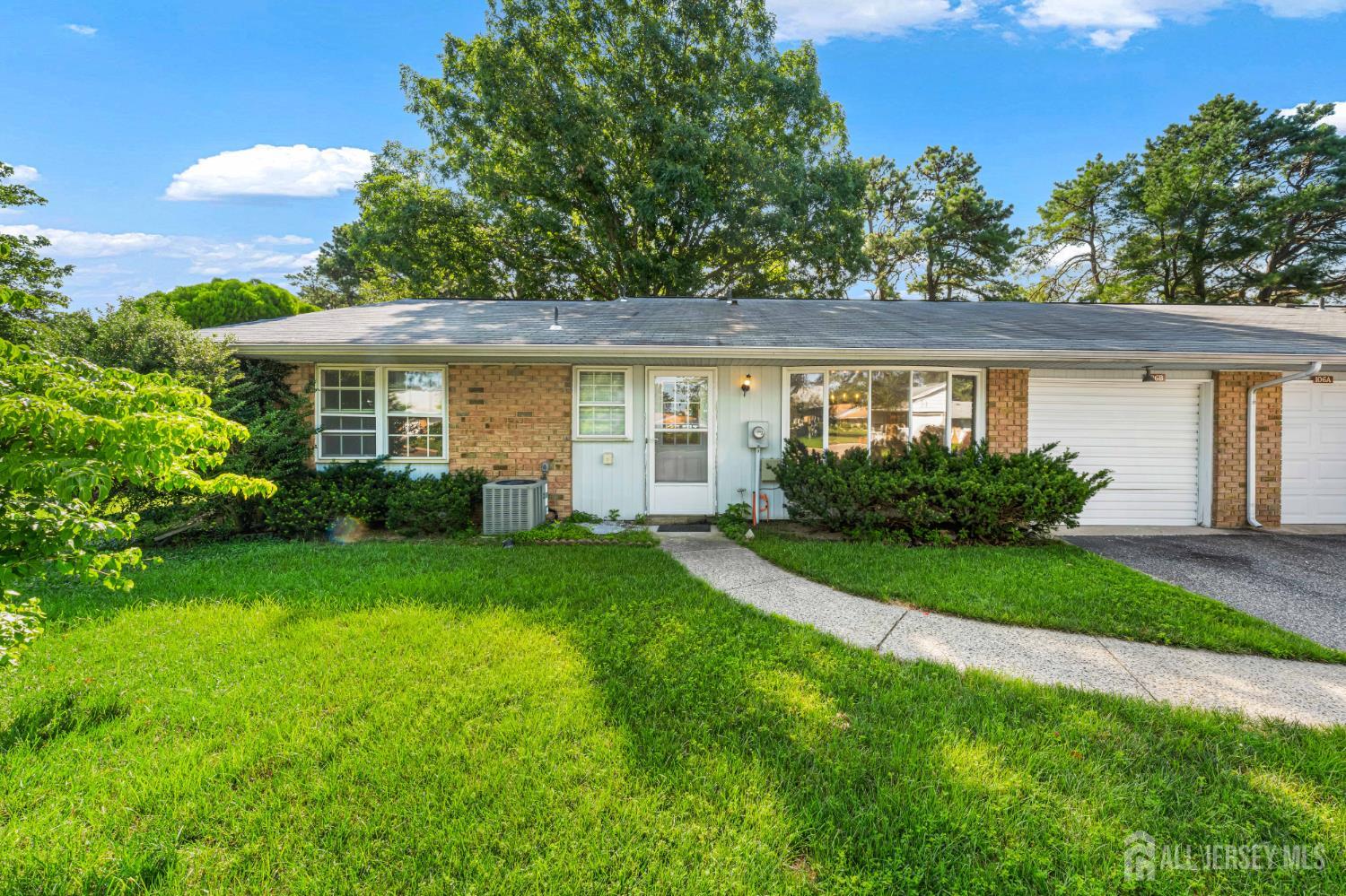 106 Buckingham Drive Manchester NJ 08759