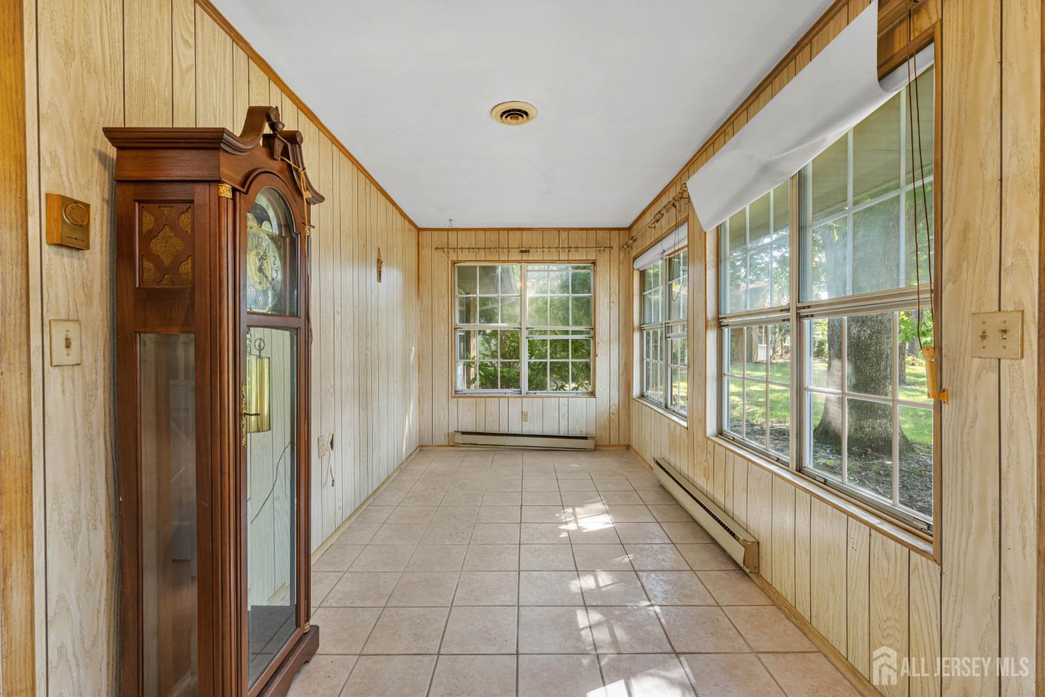 106 Buckingham Drive Manchester NJ 08759