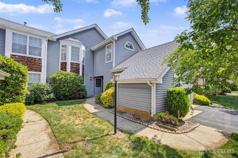 13 Ashbourne Drive Monroe NJ 08831