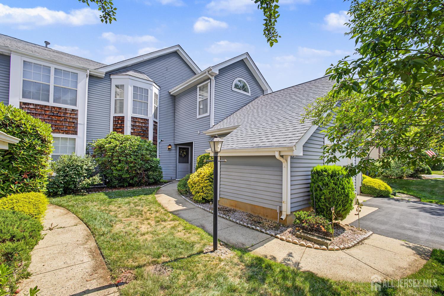 13 Ashbourne Drive Monroe NJ 08831