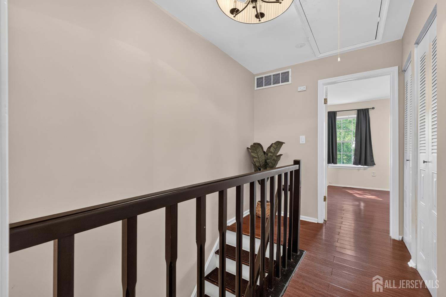 390 Mcdowell Drive East Brunswick NJ 08816