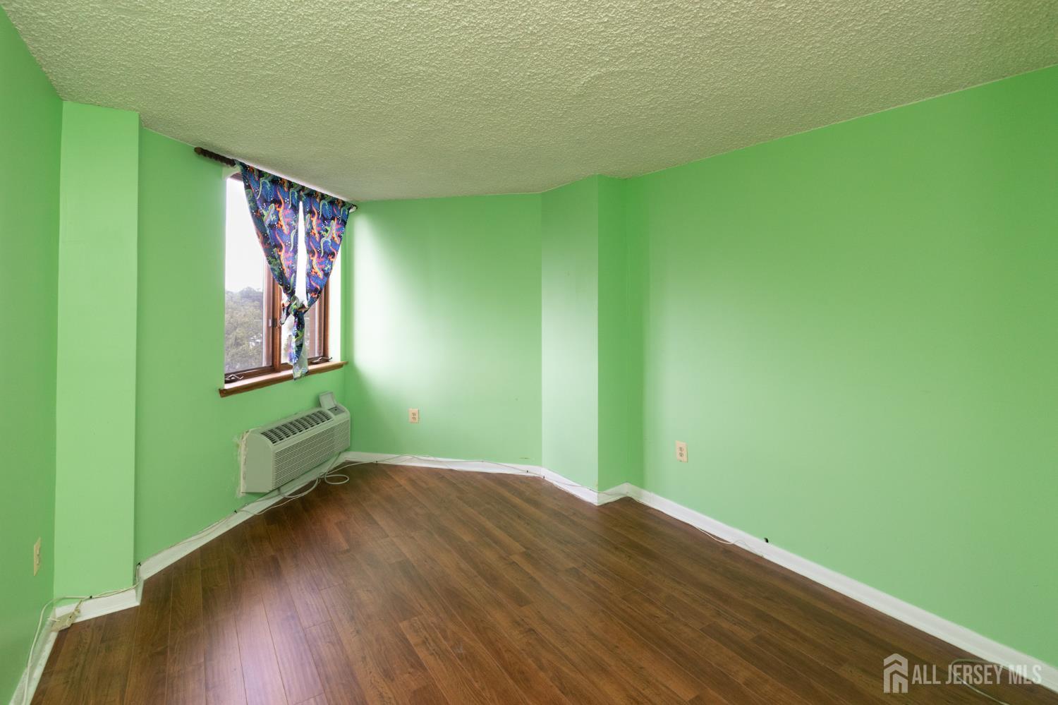 30 S Adelaide Avenue S Highland Park NJ 08904