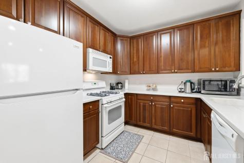 540 Cranbury Road East Brunswick NJ 08816