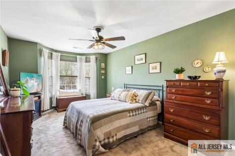 18 Dennis Court Hightstown NJ 08520