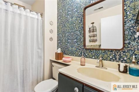 18 Dennis Court Hightstown NJ 08520