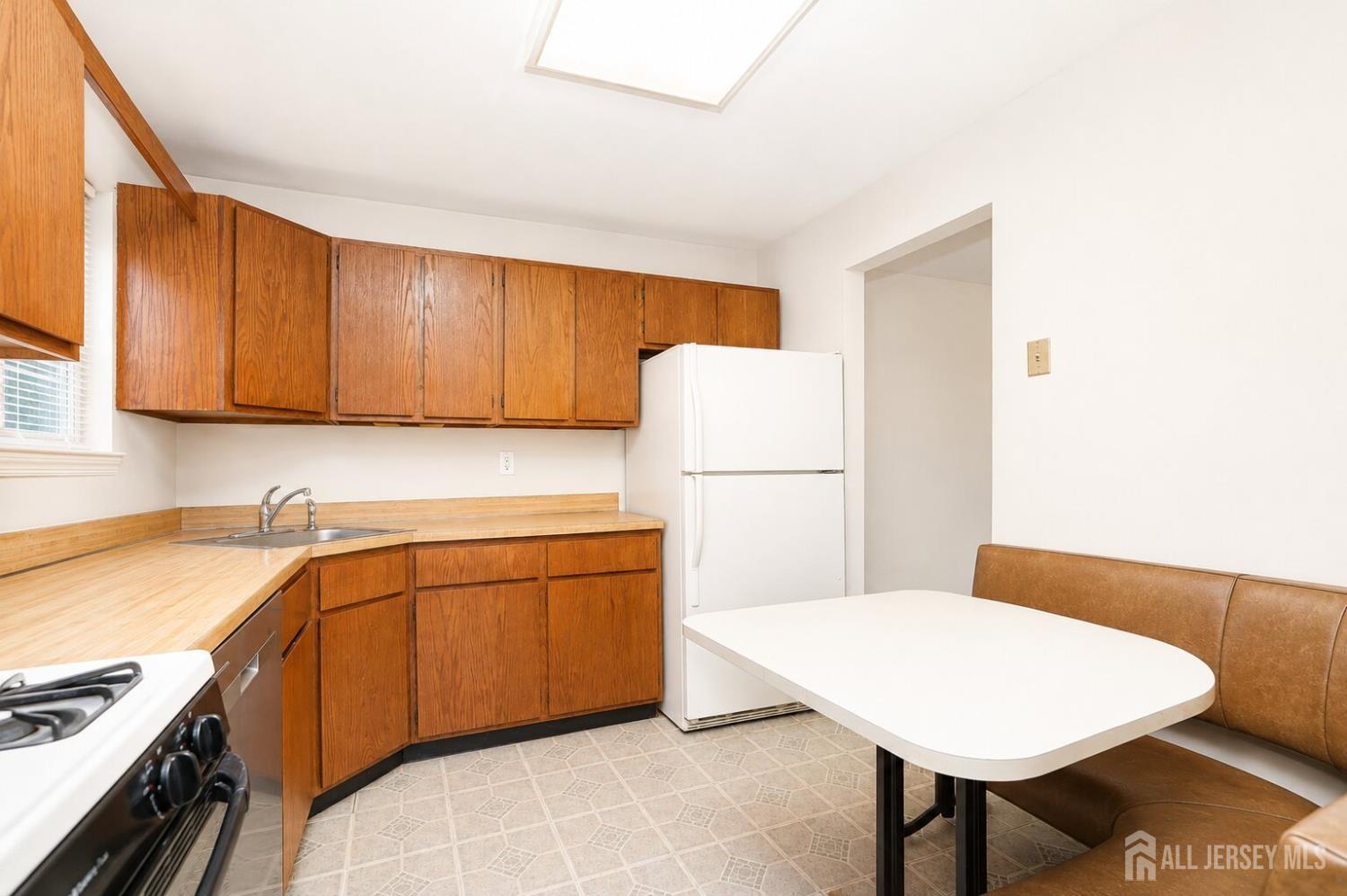 29 Lindsey Circle Old Bridge NJ 08857