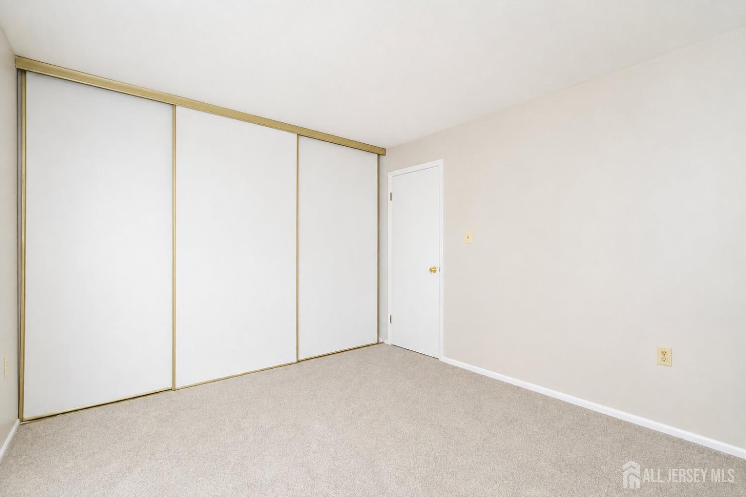 29 Lindsey Circle Old Bridge NJ 08857