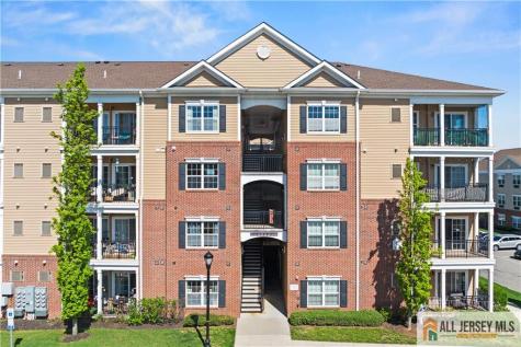 547 E Celebration Way South Plainfield NJ 07080