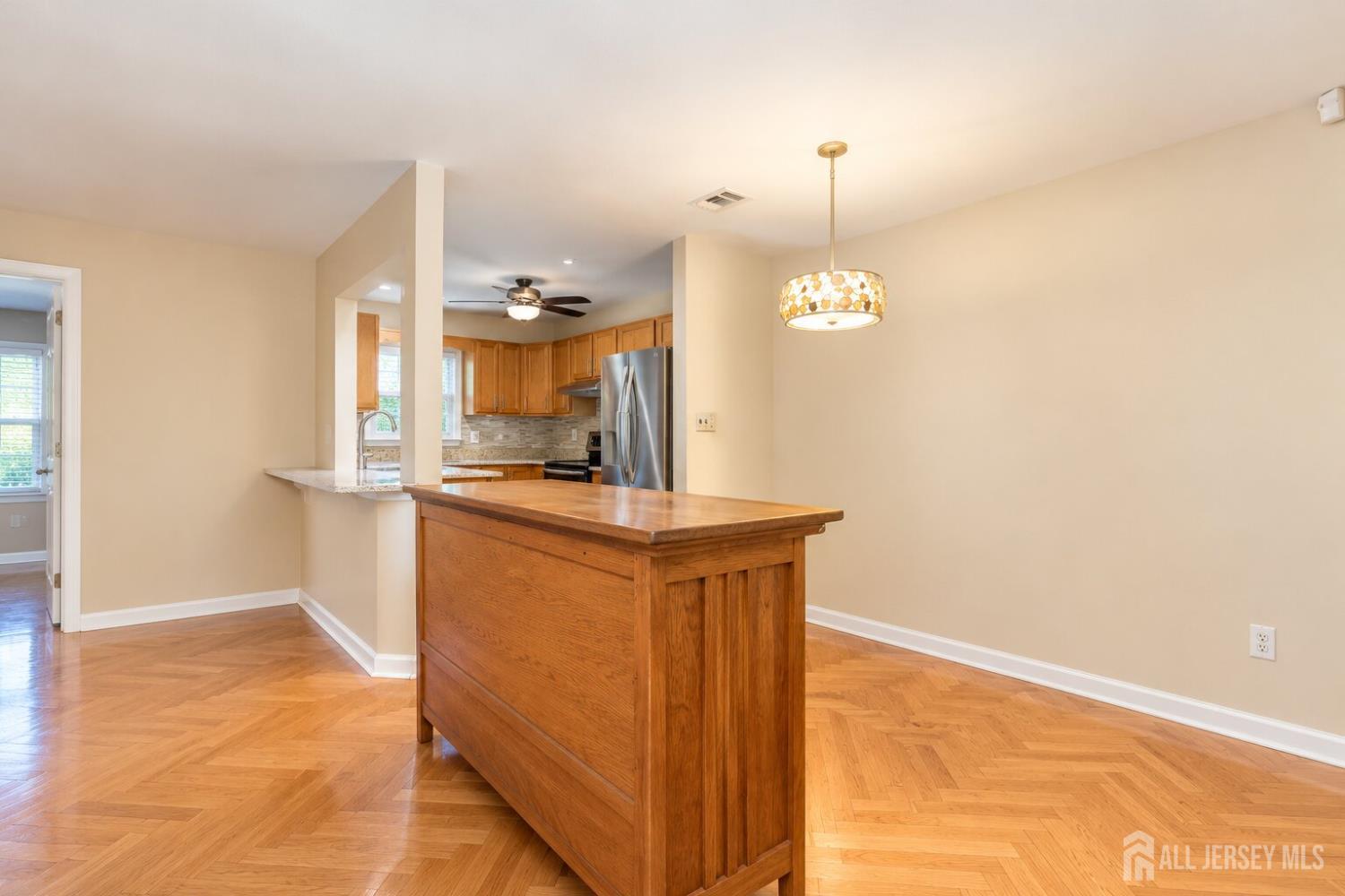 804 Wedgewood Circle Middletown NJ 07718