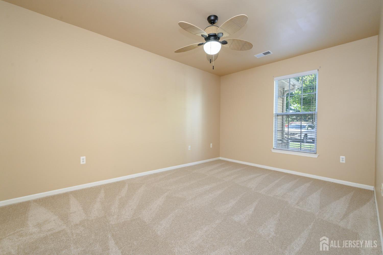 219 Sophee Lane Lakewood NJ 08701