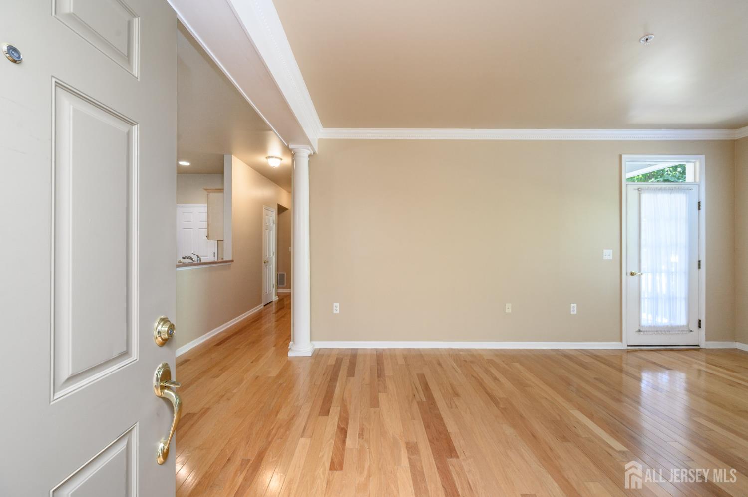 219 Sophee Lane Lakewood NJ 08701