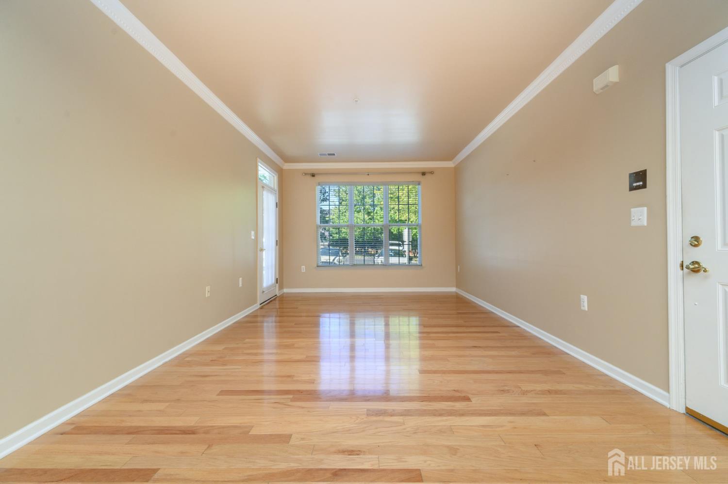219 Sophee Lane Lakewood NJ 08701