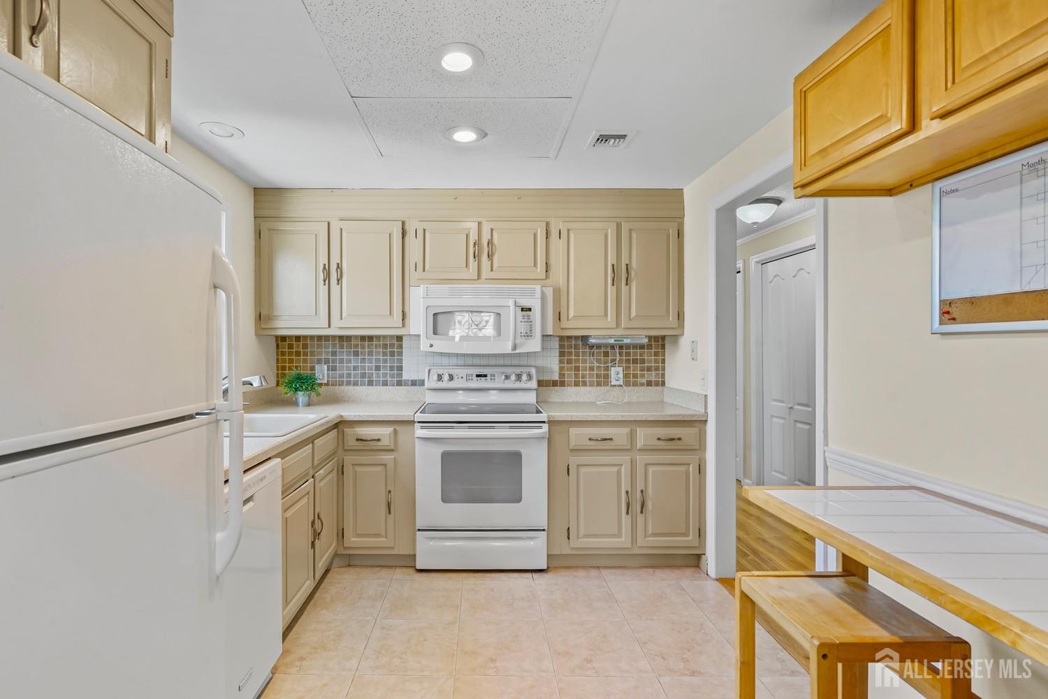 191 Malden Lane Monroe NJ 08831