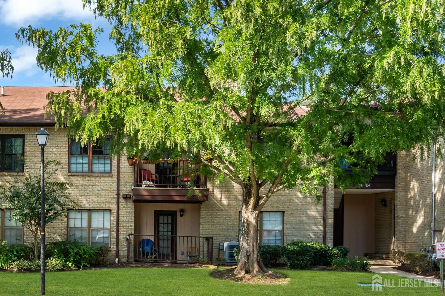 1102 Wellington Place Aberdeen NJ 07747
