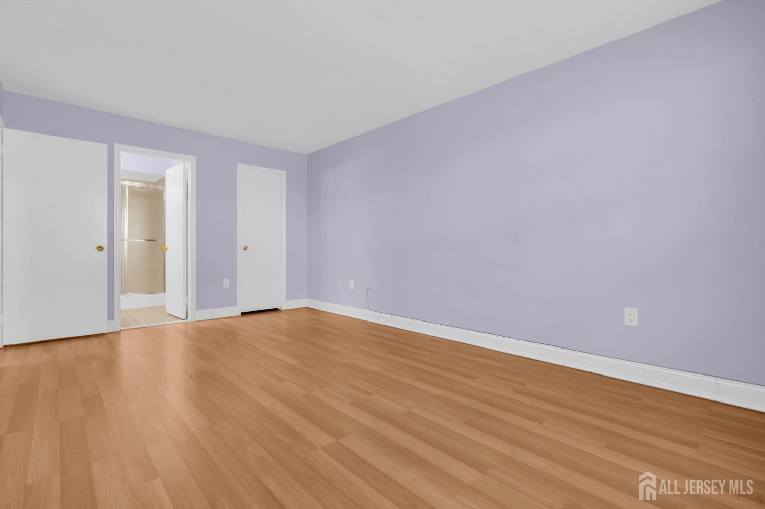 1102 Wellington Place Aberdeen NJ 07747