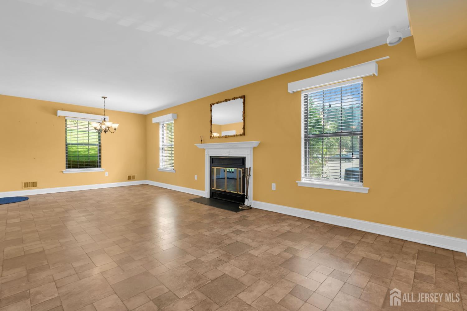 1102 Wellington Place Aberdeen NJ 07747