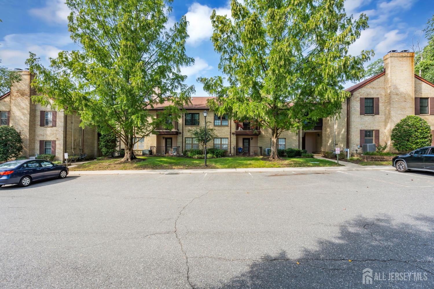 1102 Wellington Place Aberdeen NJ 07747