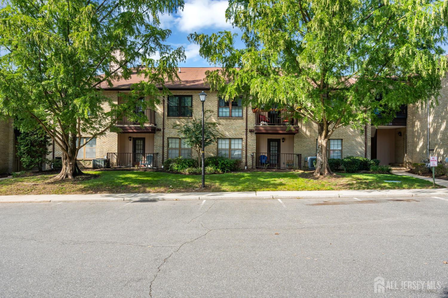 1102 Wellington Place Aberdeen NJ 07747