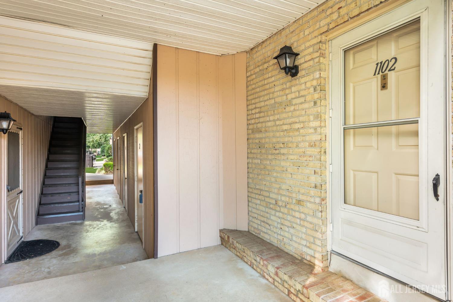 1102 Wellington Place Aberdeen NJ 07747