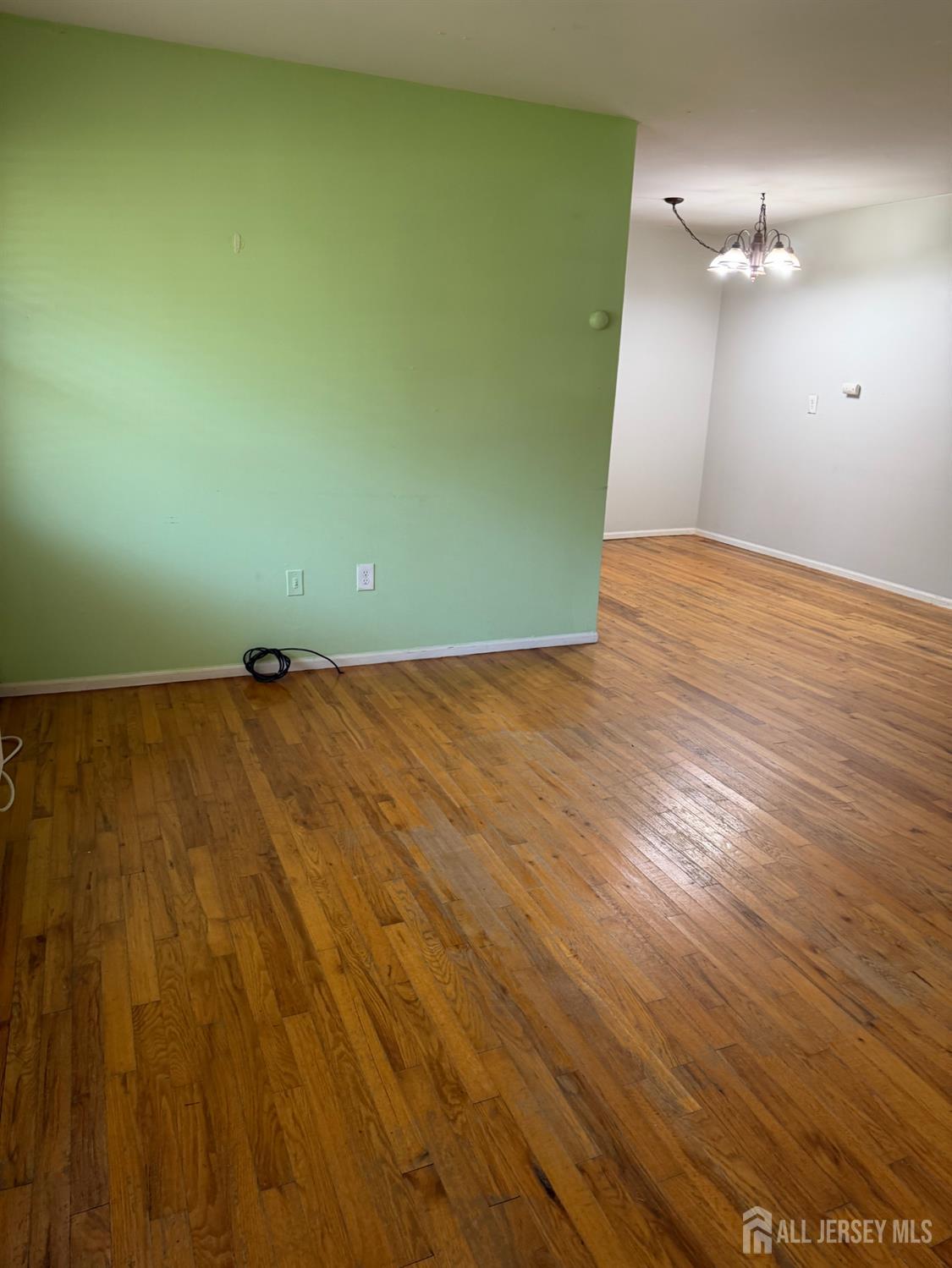 55 Gill Lane Iselin NJ 08830