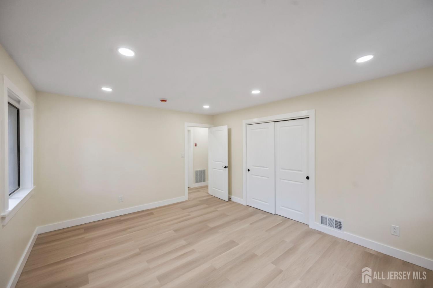 2332 Old Stone Mill Drive East Windsor NJ 08512