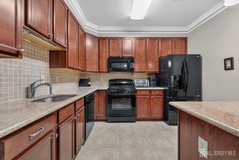 417 Regency Place Woodbridge Proper NJ 07095