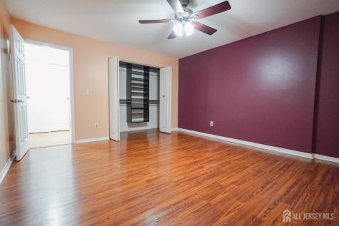 733 Cricket Lane Woodbridge Proper NJ 07095