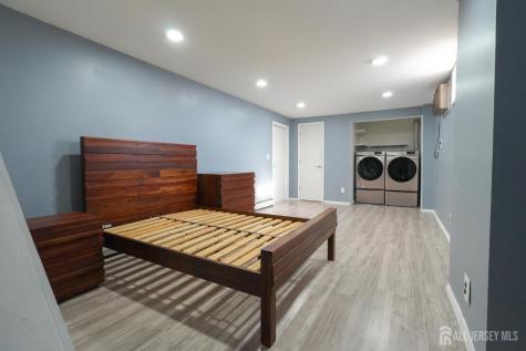 733 Cricket Lane Woodbridge Proper NJ 07095