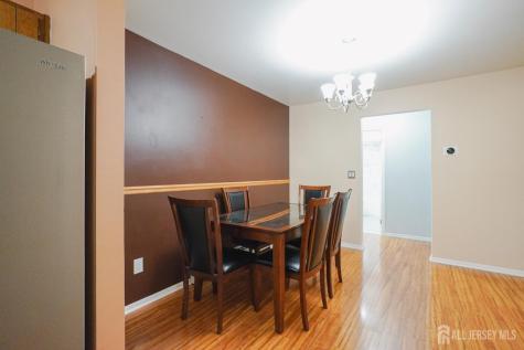 733 Cricket Lane Woodbridge Proper NJ 07095
