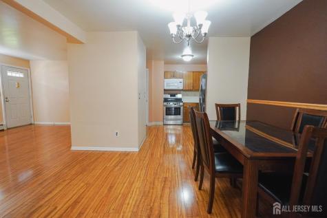 733 Cricket Lane Woodbridge Proper NJ 07095